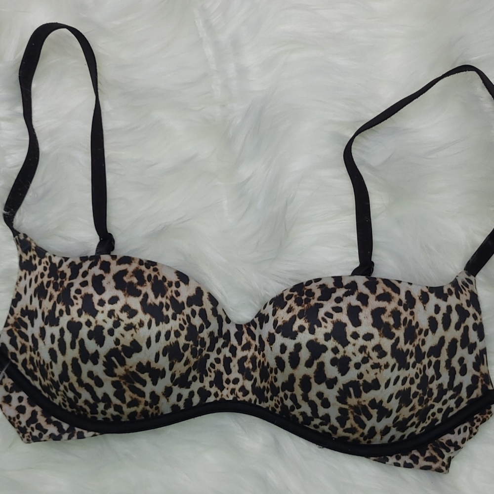 Victoria secret VS PINK Cheetah 32C Bra